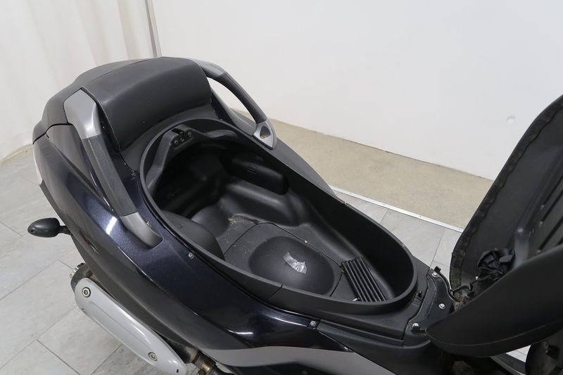 Piaggio MP3 bild 22