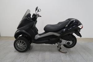 Piaggio MP3 bild 4