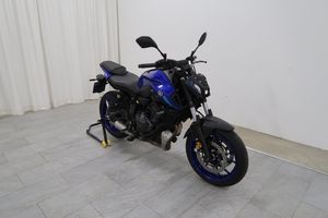 Yamaha MT bild 2