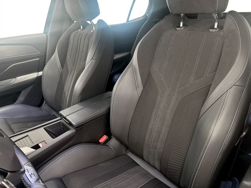 Peugeot 408 bild 5