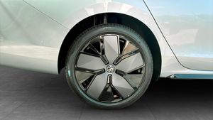 Volkswagen Passat bild 6