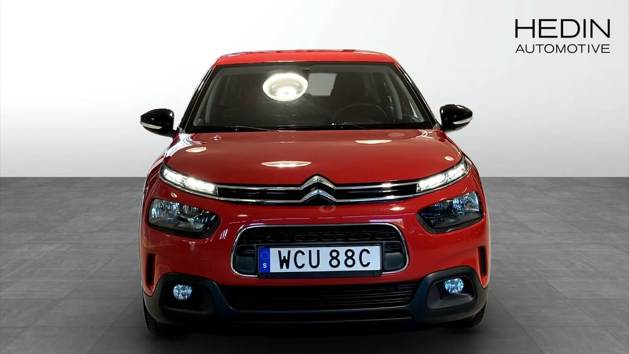 Vehicle image 7