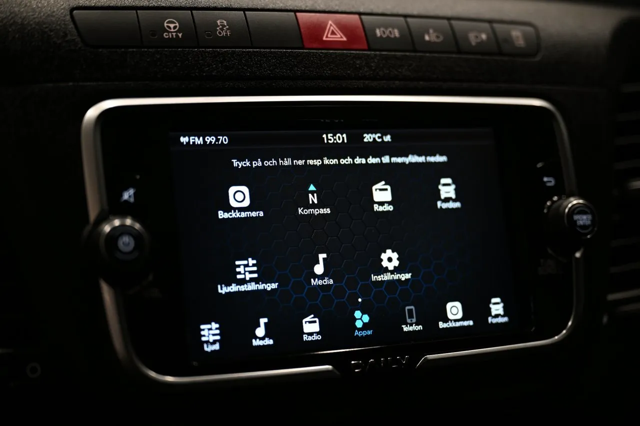 Vehicle image 21