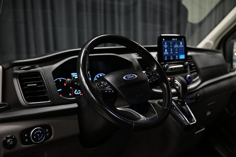 Ford Transit bild 13