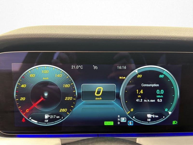 Mercedes E300 bild 16