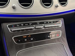 Mercedes E300 bild 24