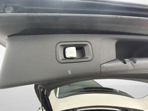 Mercedes E300 bild 29