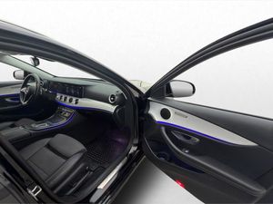 Mercedes E300 bild 14