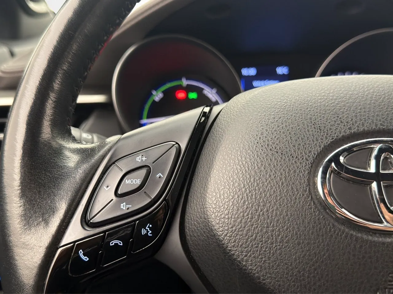 Vehicle image 20