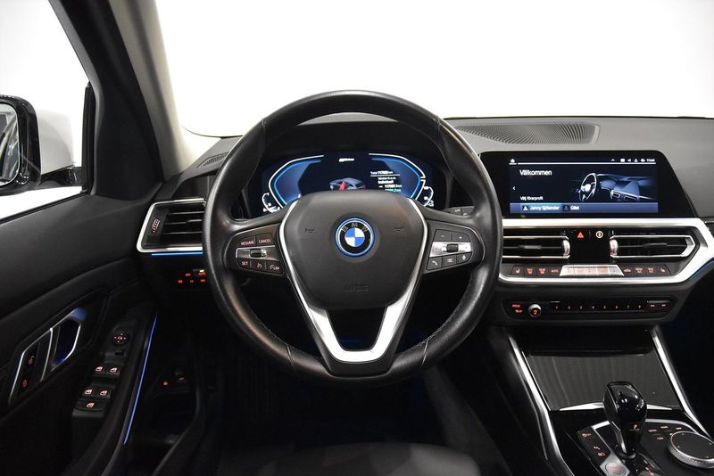 BMW 330 bild 2