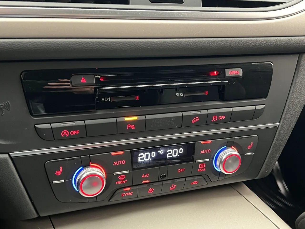 Vehicle image 21