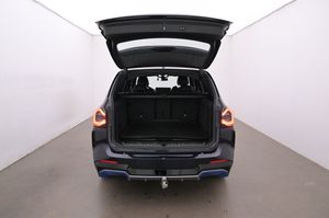 BMW iX3 bild 22