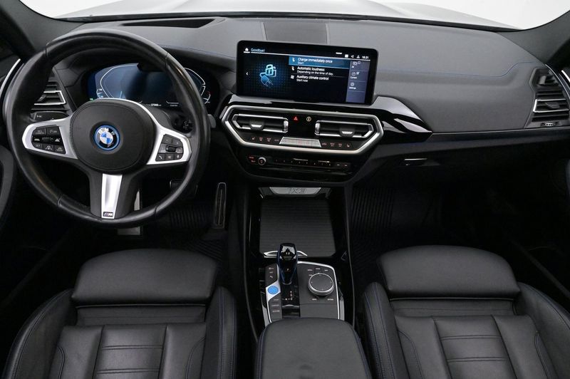 BMW iX3 bild 6