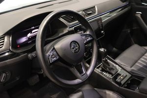 Skoda Superb bild 14