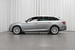 Skoda Superb bild 2