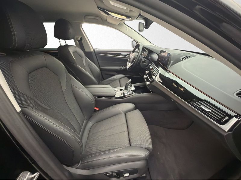 BMW 520 bild 14