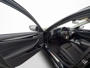 BMW 520 bild 10