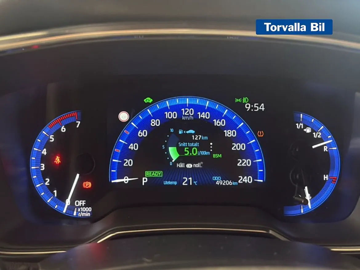 Vehicle image 8