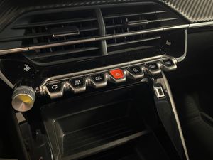 Peugeot 208 bild 15
