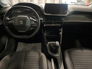 Peugeot 208 bild 8