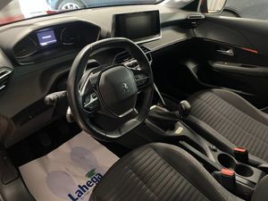 Peugeot 208 bild 10