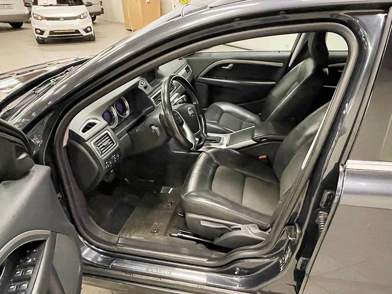 Volvo V70 bild 4