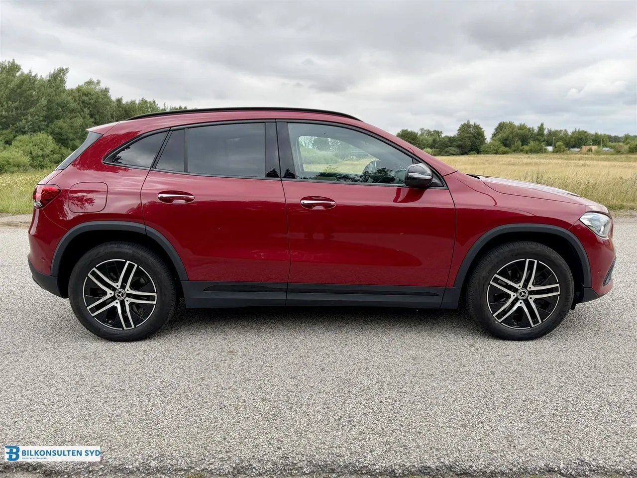 Vehicle image 20