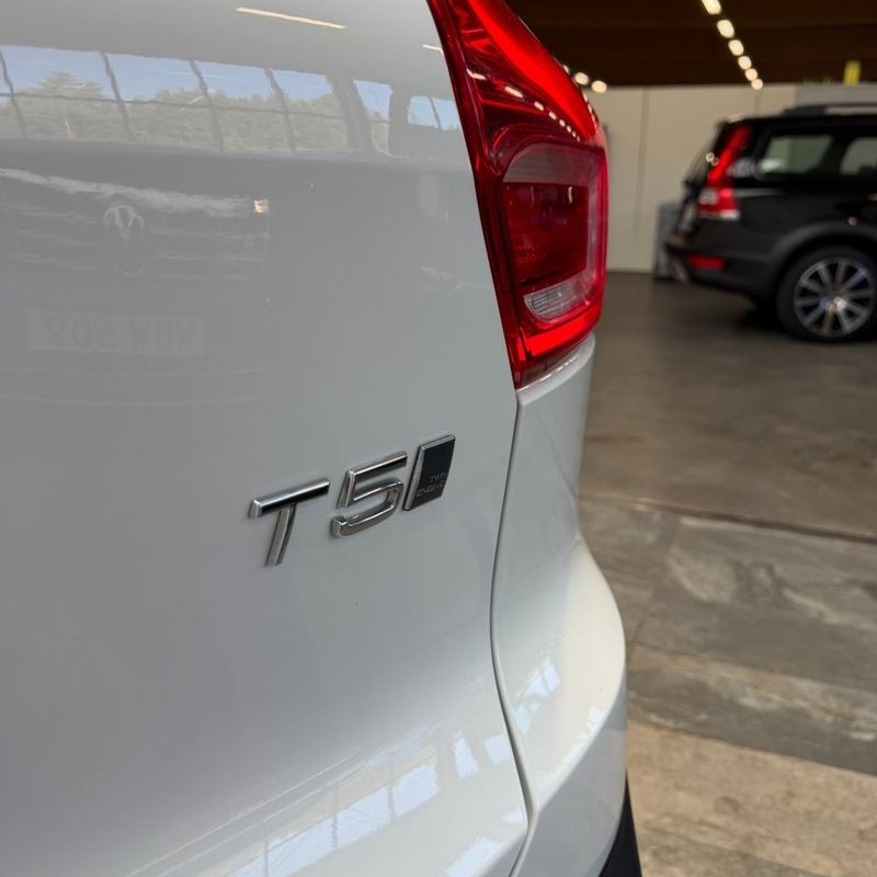 Volvo XC40 bild 7