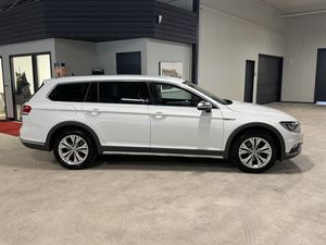 Volkswagen Passat bild 3