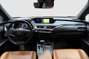 Lexus UX bild 11