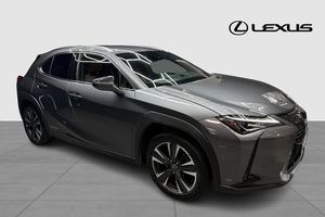 Lexus UX bild 7