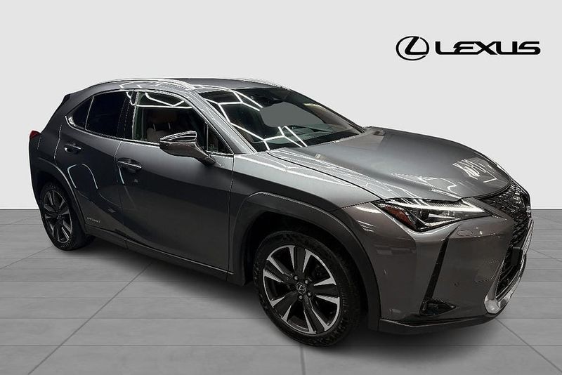 Lexus UX bild 7