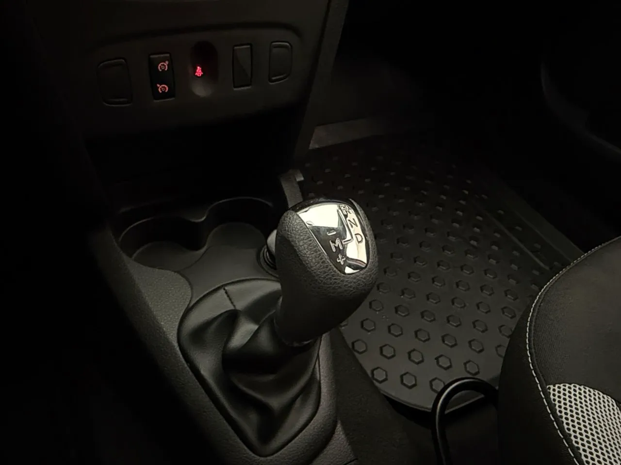 Vehicle image 20