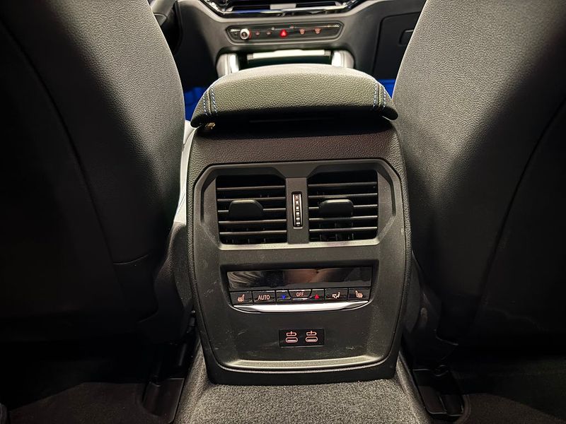 BMW i4 bild 12