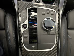 BMW i4 bild 23