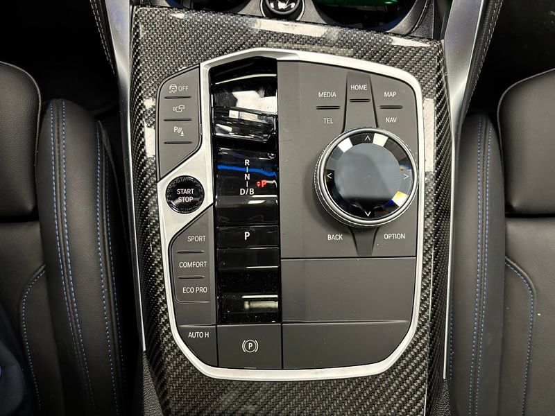BMW i4 bild 23