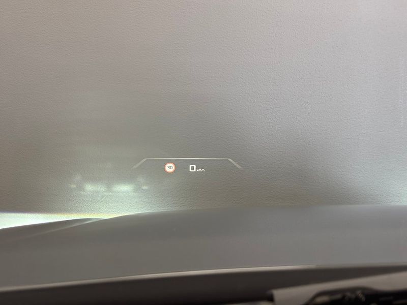 BMW i4 bild 21