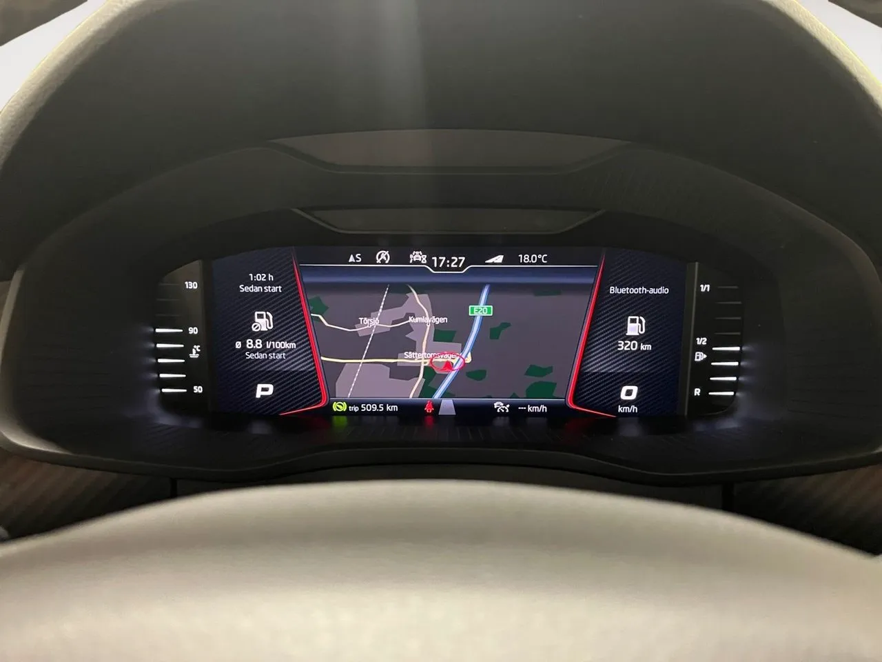 Vehicle image 20