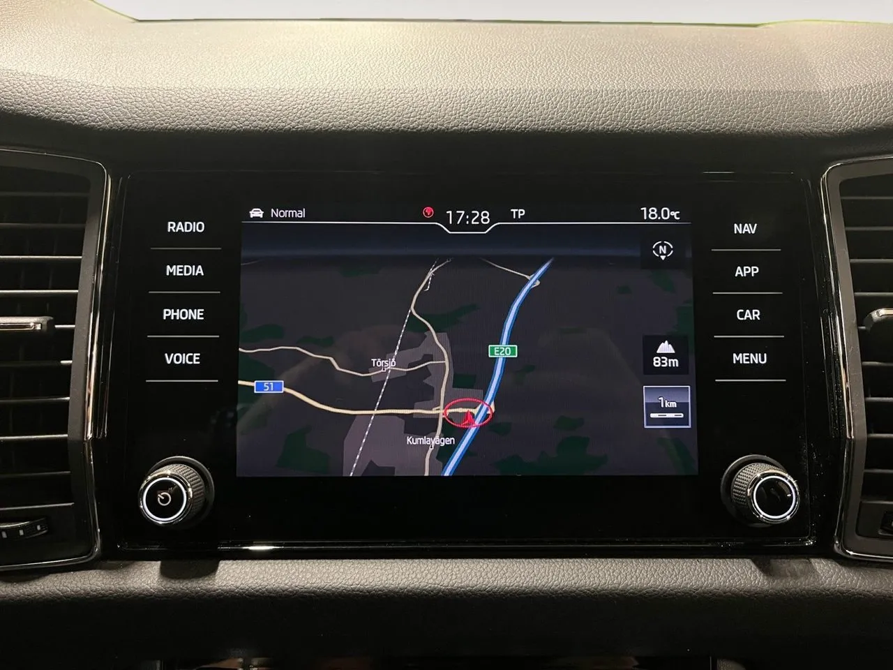 Vehicle image 23