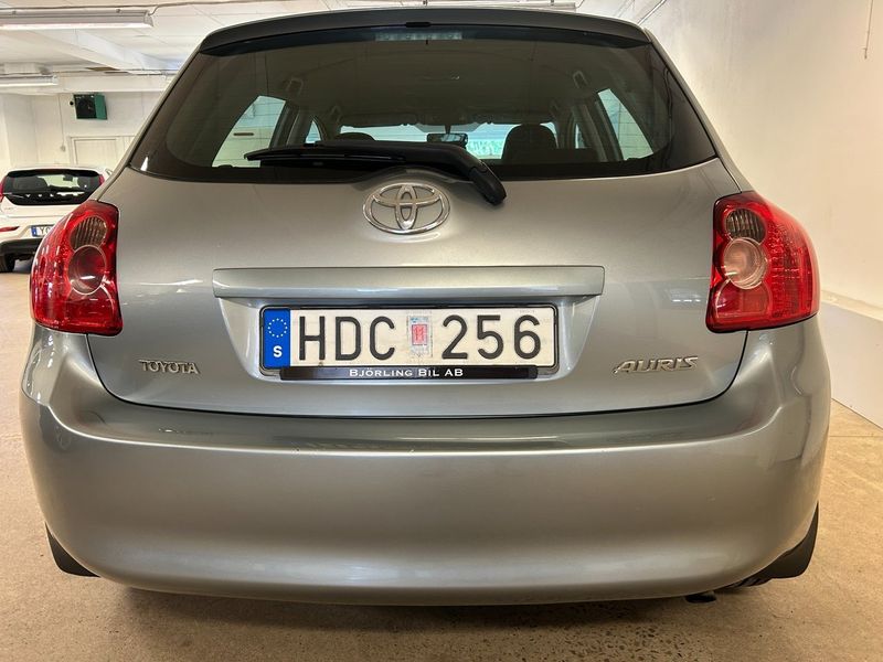 Toyota Auris bild 6