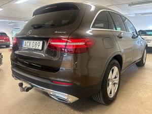 Mercedes GLC220 bild 8