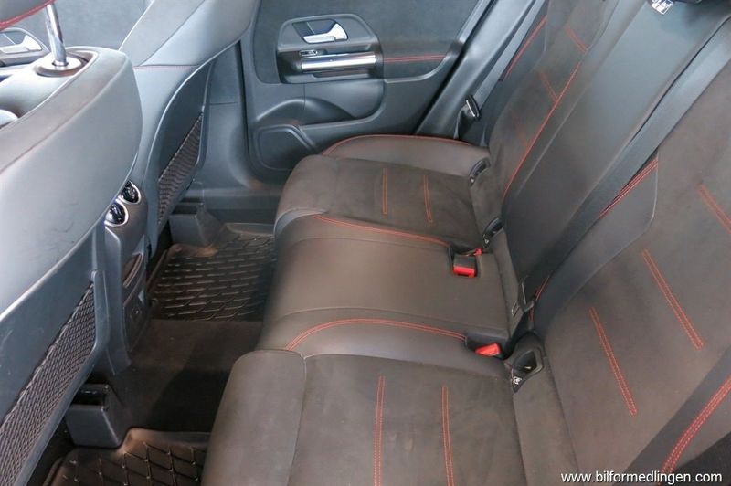 Mercedes GLA200 bild 11