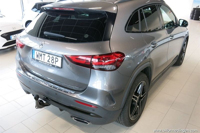 Mercedes GLA200 bild 2