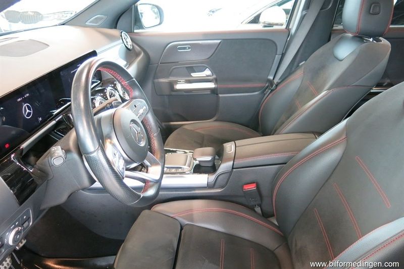 Mercedes GLA200 bild 10