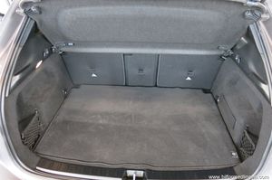 Mercedes GLA200 bild 15