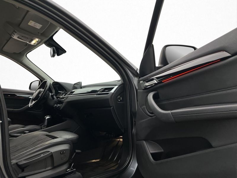 BMW X1 bild 16