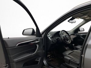 BMW X1 bild 12