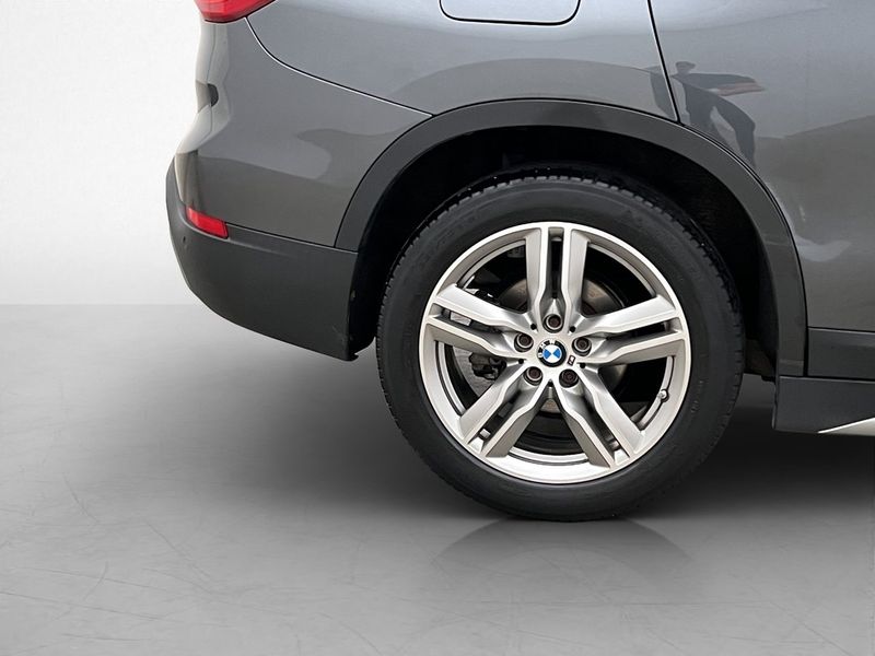 BMW X1 bild 32
