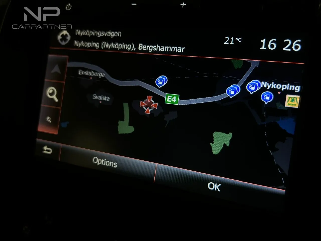 Vehicle image 16