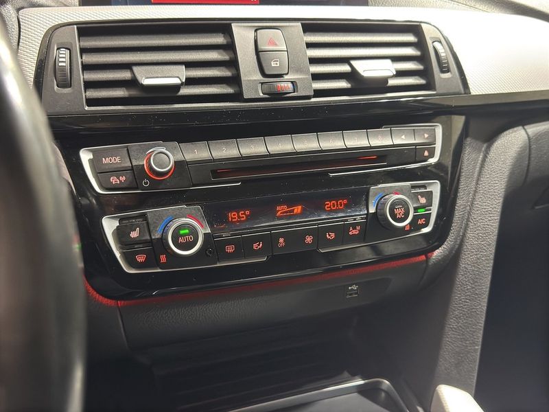 BMW 320 bild 20